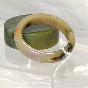 Baby jadeite Bangle